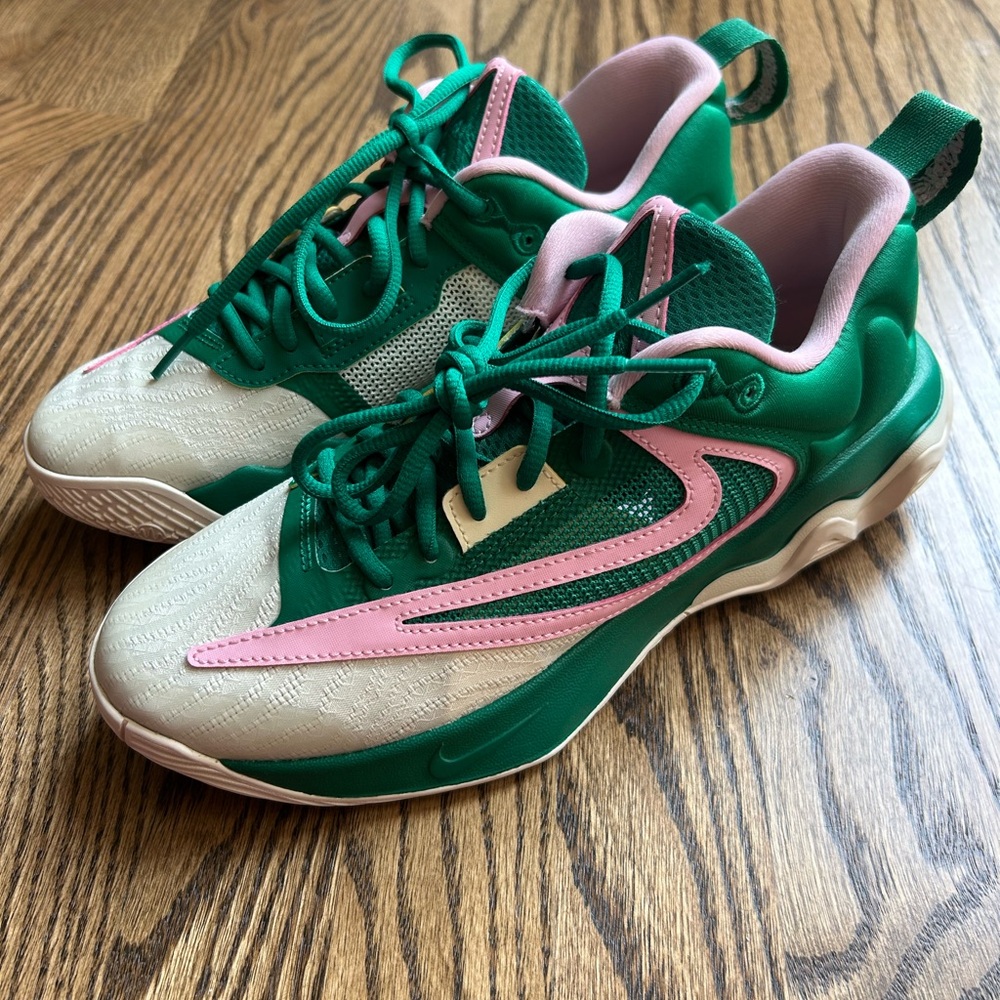 Giannis Immortality 3 sneakers